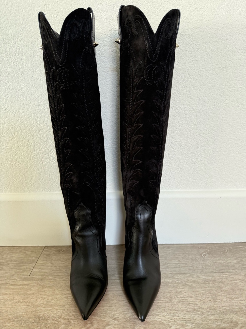 Christian Louboutin Santia Botta 85mm Suede Western Knee-High Boots 36.5 - Picture 3 of 12